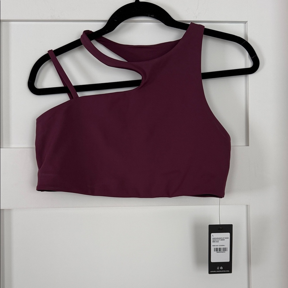 NWT Peloton Endurance Light High Neck Cut Away Bra